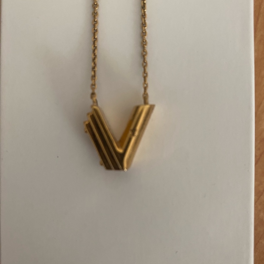 Louis Vuitton necklace - Picture 5 of 7